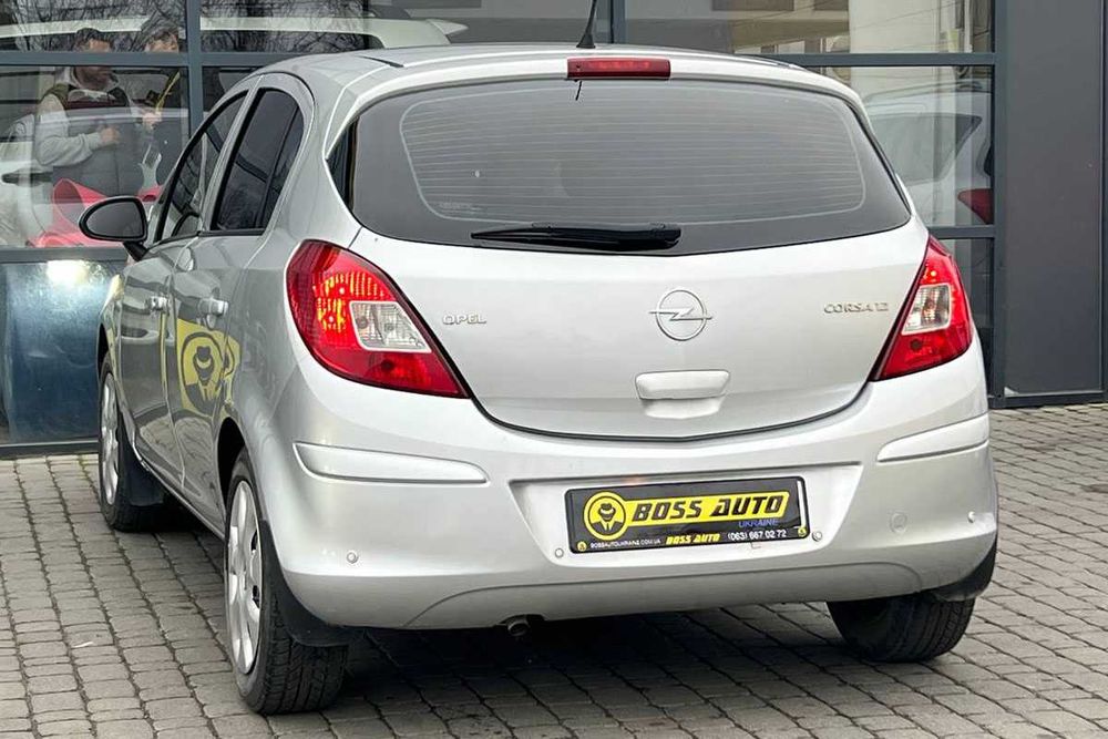 Opel Corsa 2008 року