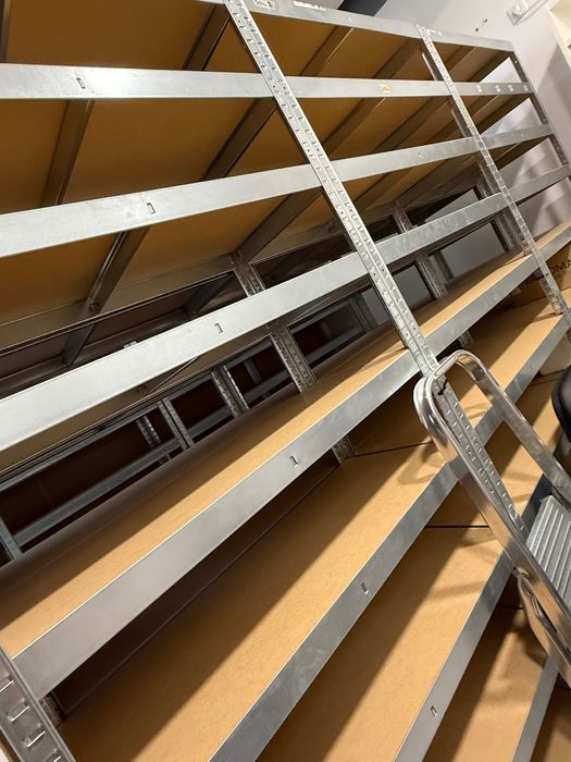 Regał metalowy 180x90x45 Metalkas wciskany ocynk 5 półek używane