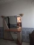 Espelho com mesa em pedra