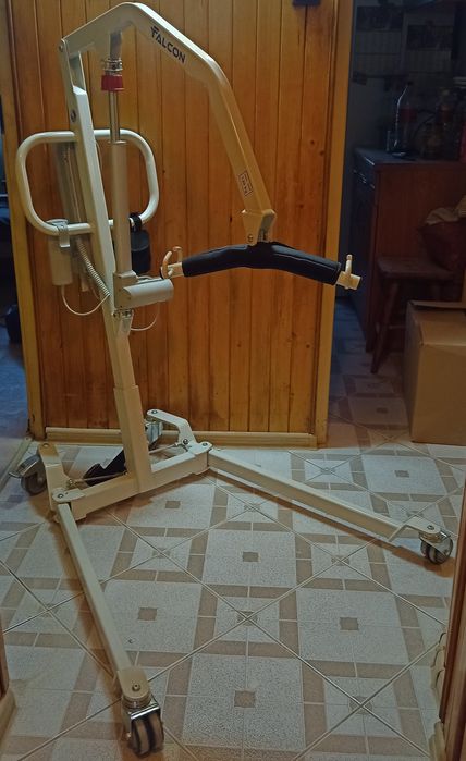 Podnośnik kąpielowo-transportowy Falcon