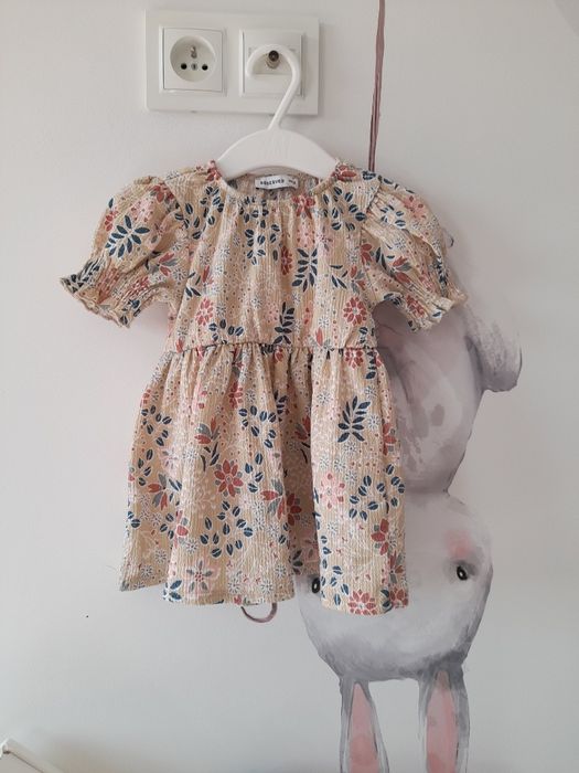 Sukienka letnia Reserved