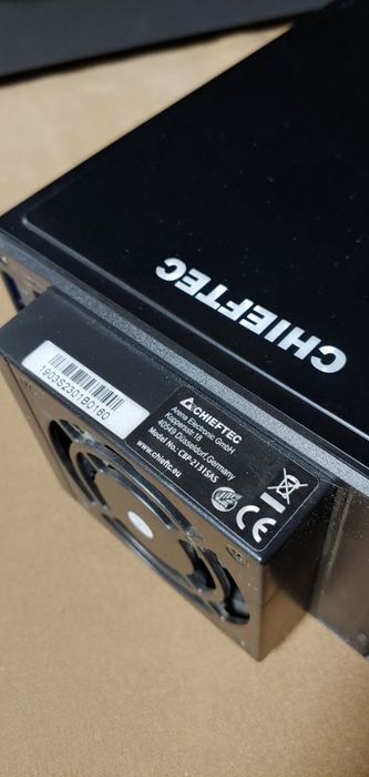 Бэкплейн (backplane)