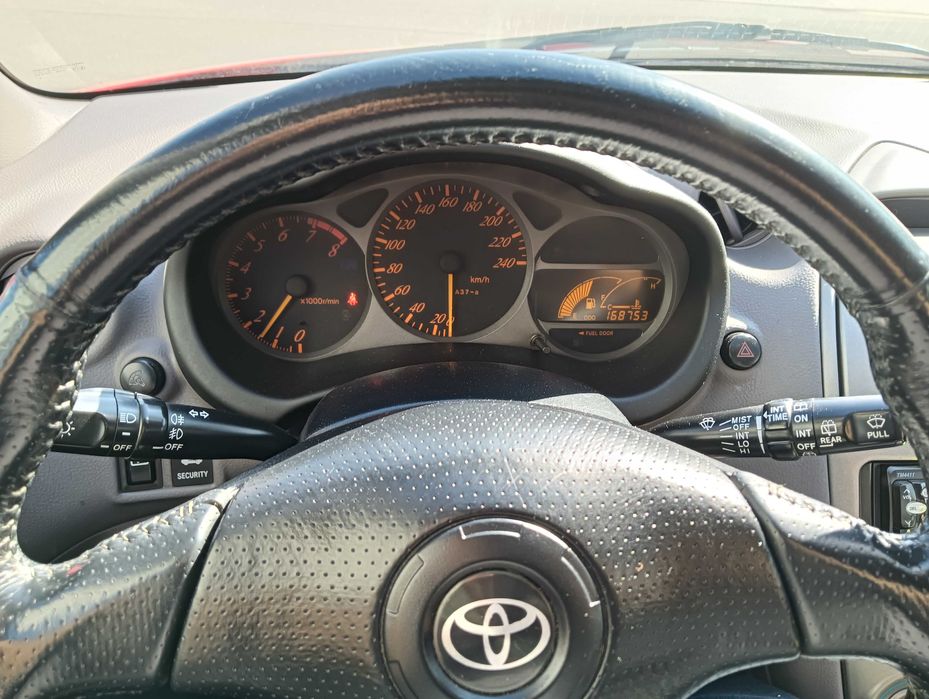 Toyota Celica 1.8 vvti - 168k kms - Original - Nacional