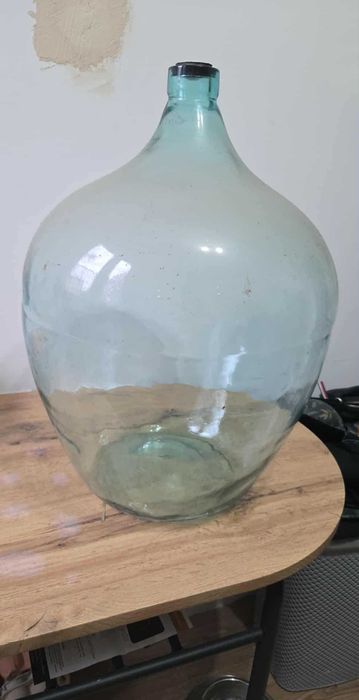 Butla na wino z koszem 45l