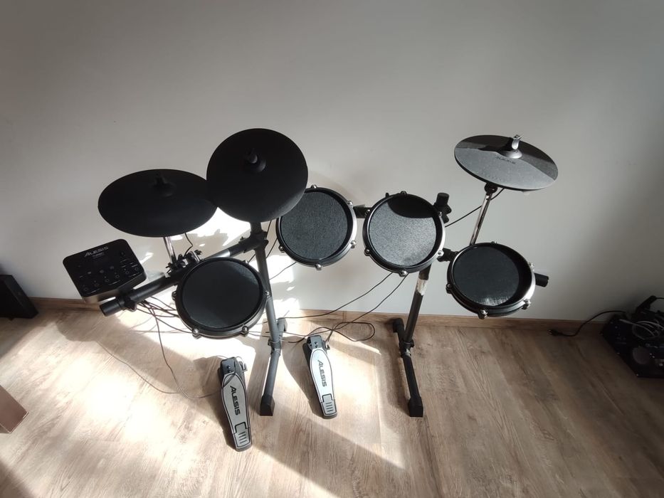 ALESIS TURBO MESH KIT elektryczny zestaw perkusyjny