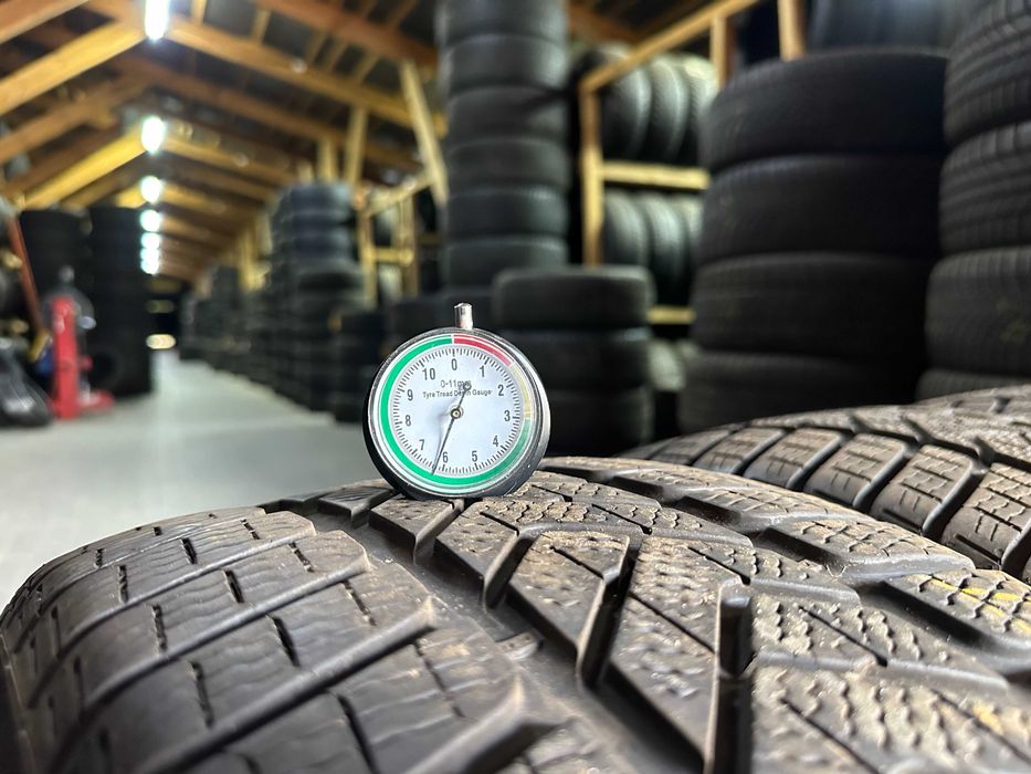 Шини зима 255/45R19 104V PIRELLI Sottozero 3 (2/4шт)
