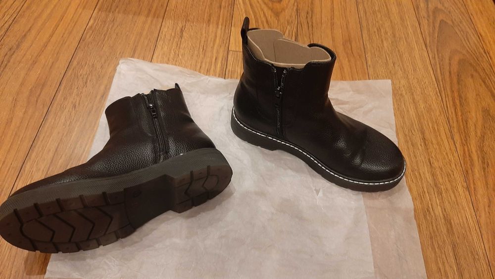 Botas de menina com fecho