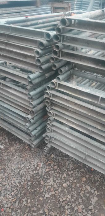 Rusztowanie Elewacyjne BOSTA Zobacz