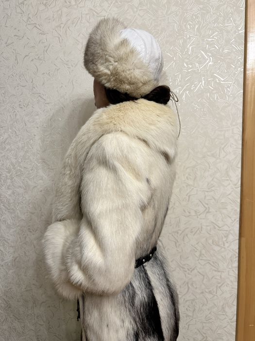 Шуба з песца жіноча