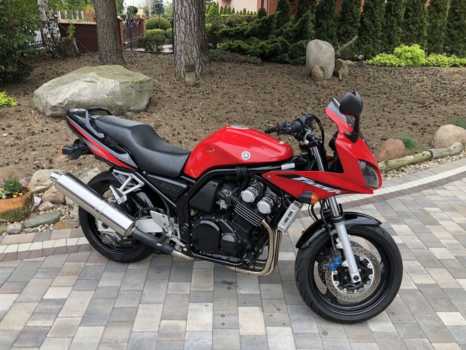 Yamaha FZS 600 motocykl