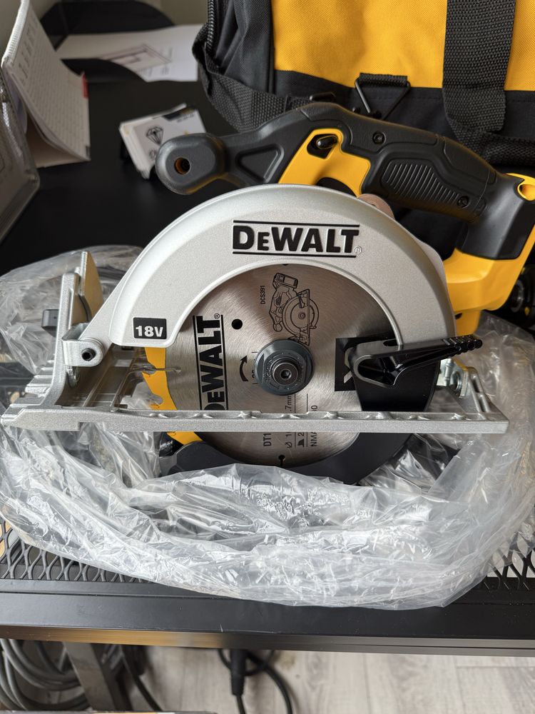 Zestaw narzedzi dewalt!!! Torba gratis!