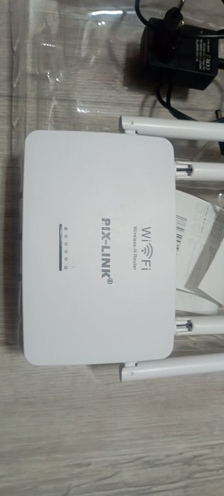 Маршрутизатор WI-FI роутер 4 антени PIX-LINK LV-WR21Q White