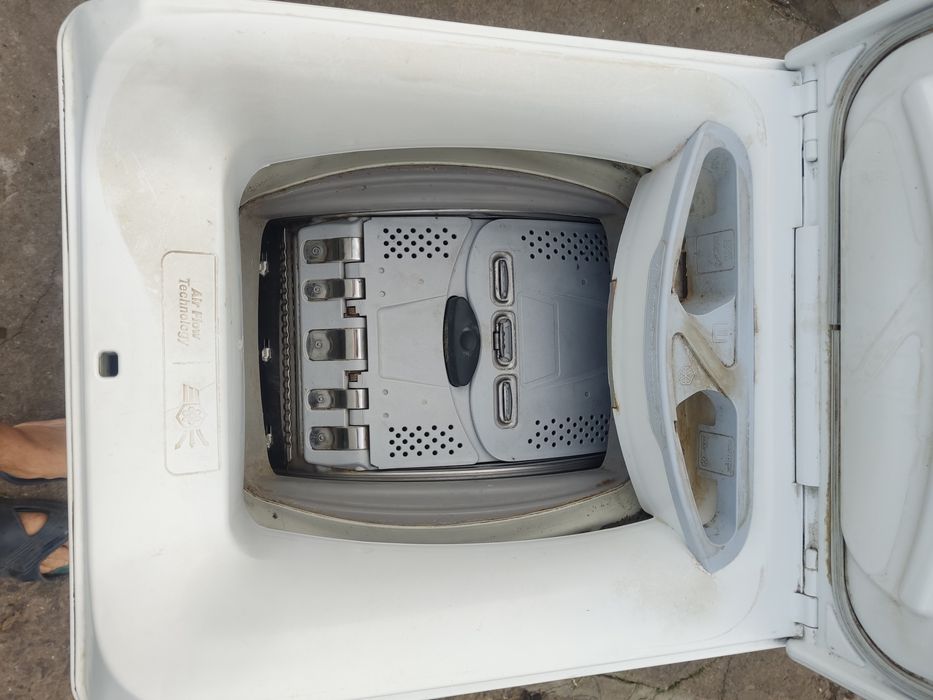 Продам пральну машину ZANUSSI lindo100 на запчастини