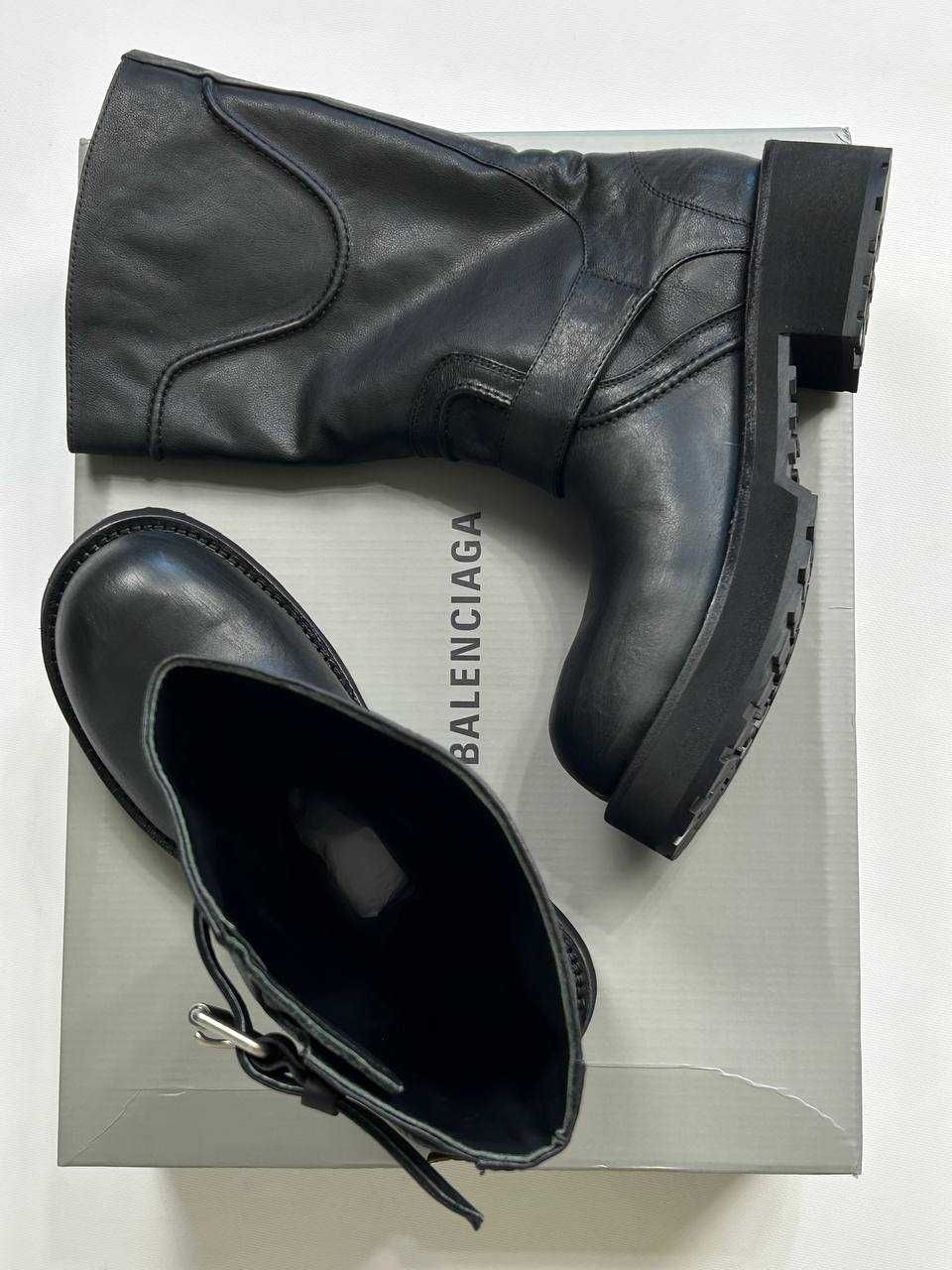 Balenciaga Venom Boot чоботи чорні 43 черные ботинки Strike Stomper