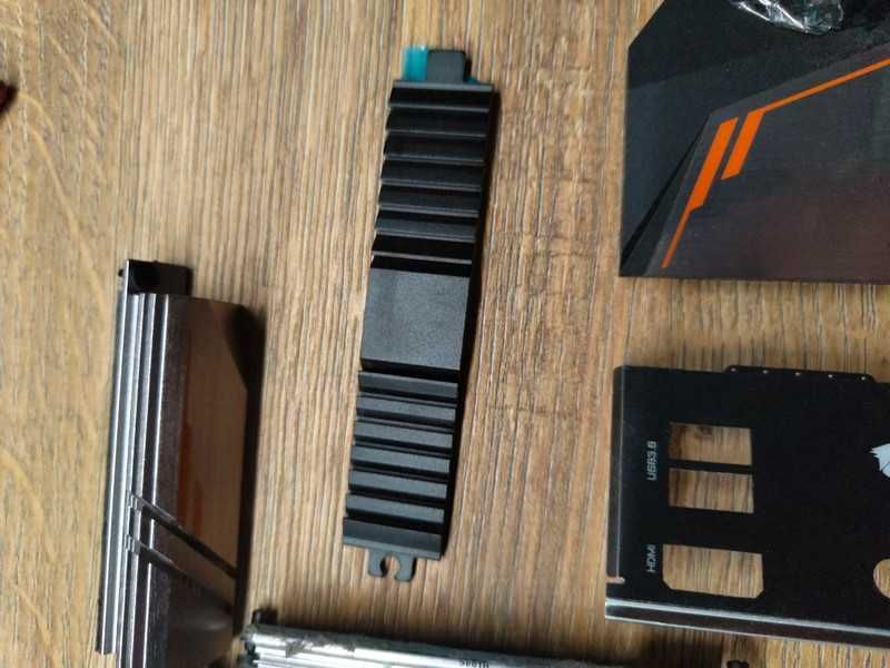 Części do płyt głównych Gigabyte Aorus Pro / Elite V1 / Elite V2