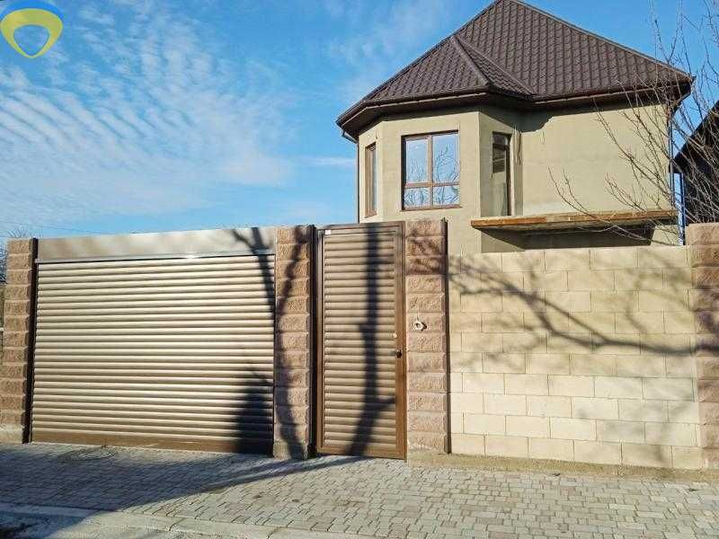 Черемушки Новый двухэтажный дом  начат ремонт