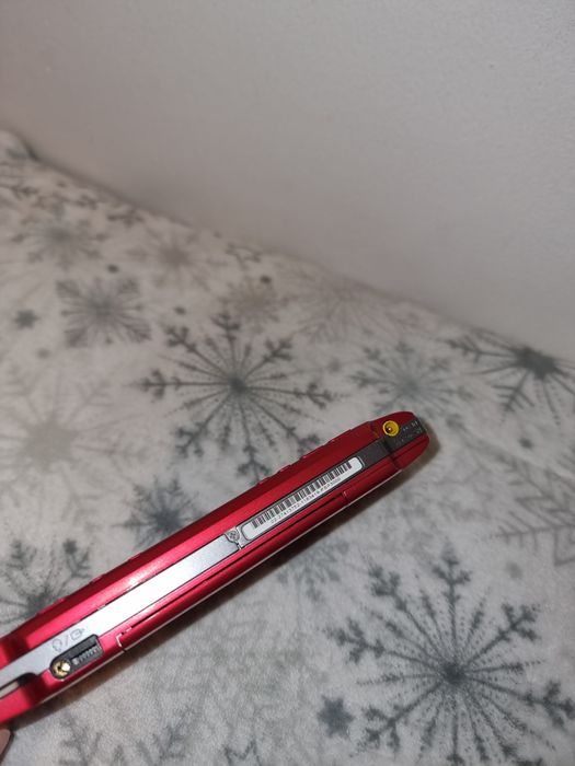 Japońskie PSP 3000 Radiant Red 256 gier czerwona