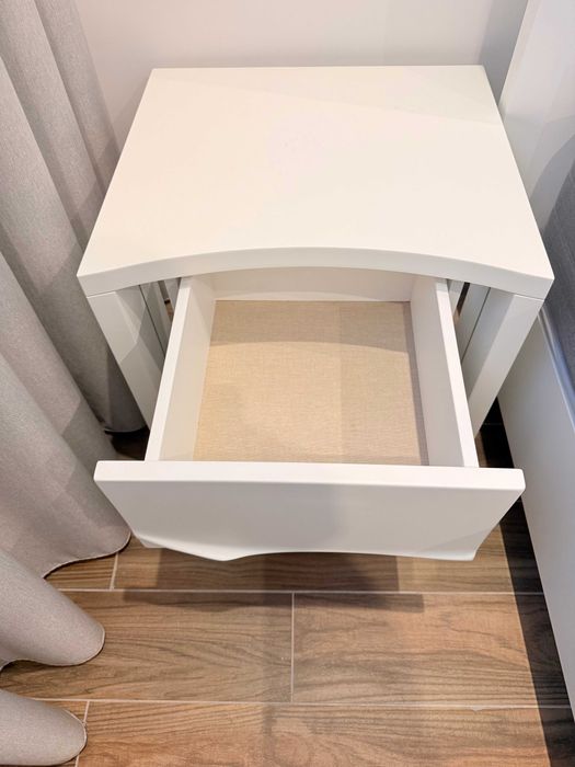 2 mesinha cabeceiras