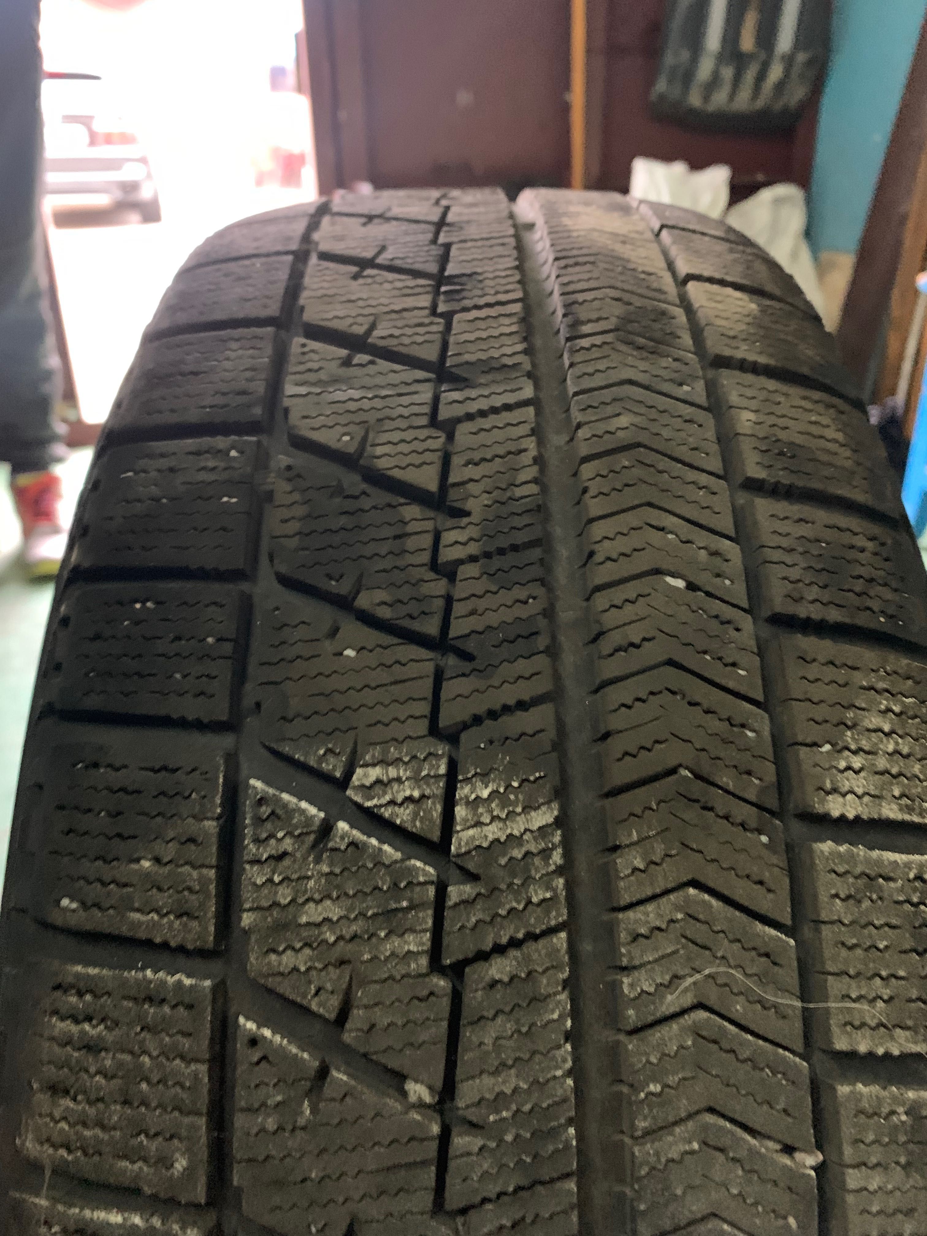 Диски 5 112 r16 з резиною Bridgestone 225 60 16, зима