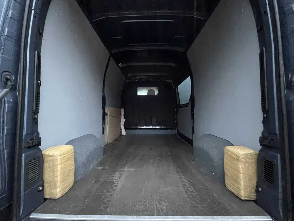 Transport bus przewóz rzeczy Łódź / Przeprowadzki/ Taxi Bagażowe