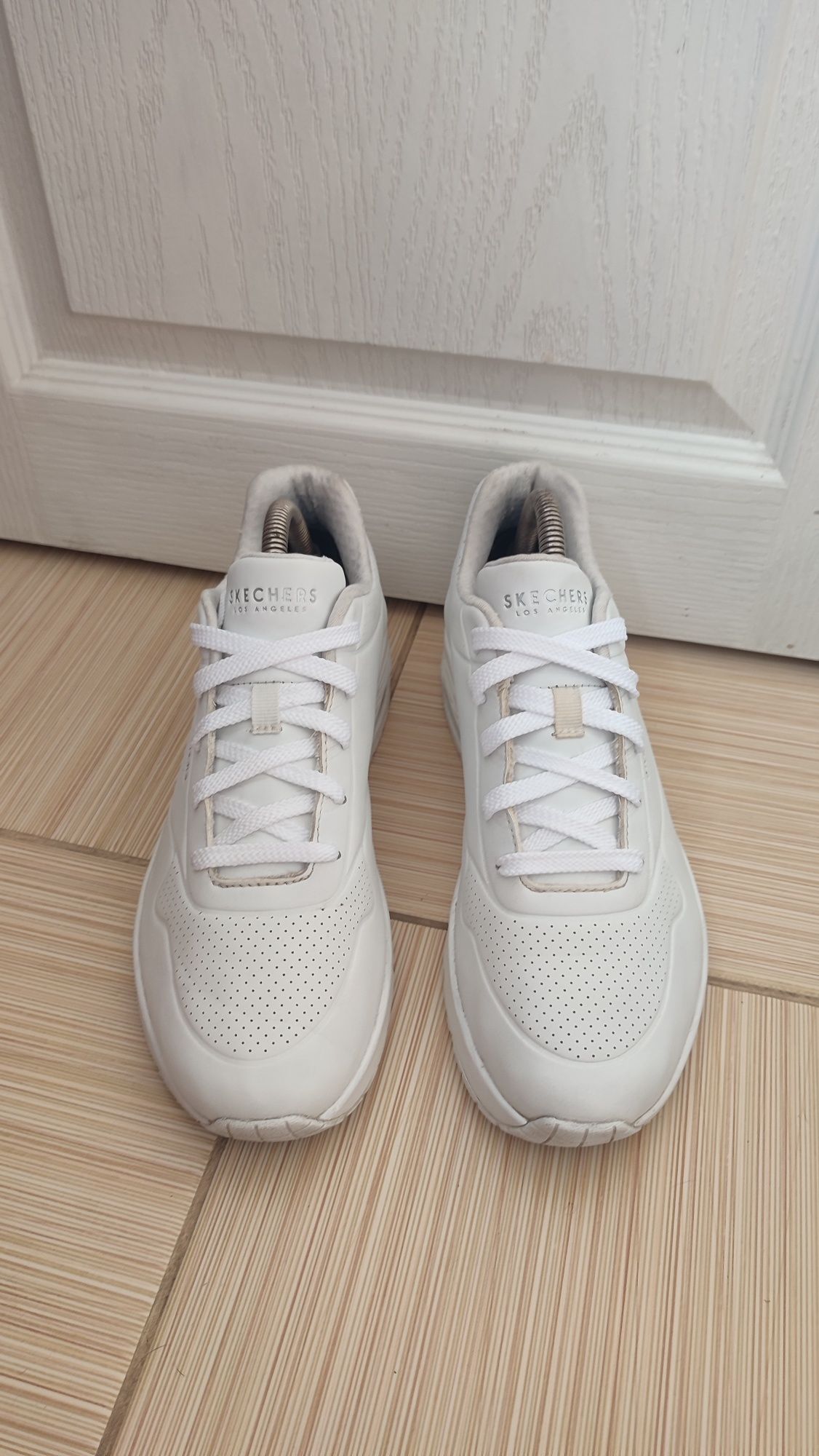 Кросівки SKECHERS LOS ANGELES, 40-42 р., 27 см