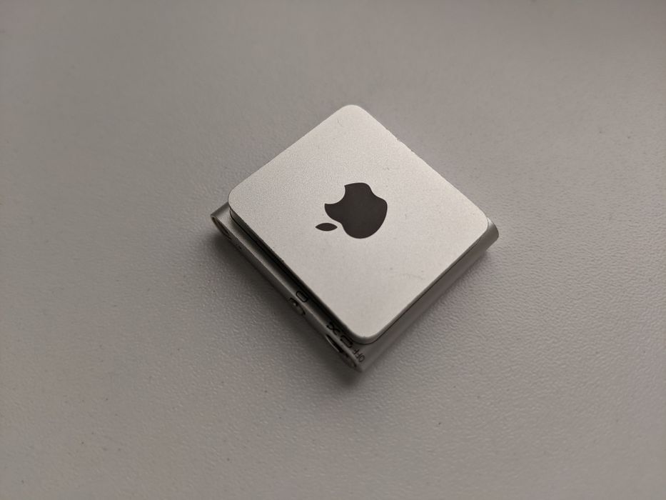 Плеер iPod Shuffle 4 поколения 2Gb Оригинал