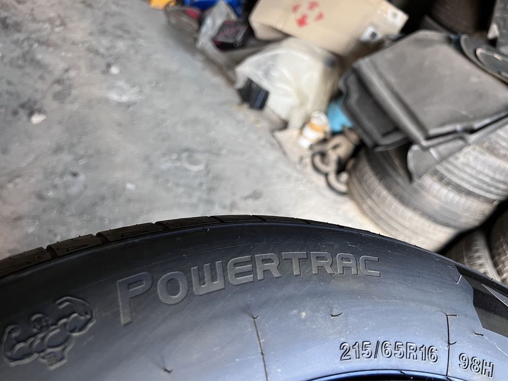 Летняя резина Powertrac 215/65 R16 + оригинальные диски Volkswagen