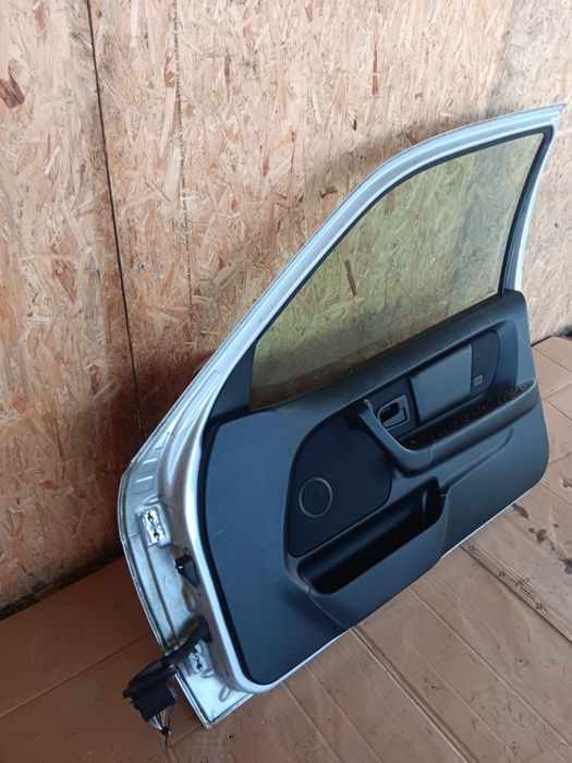 Bmw e36 compact drzwi prawe pasażerka kompletne KPL