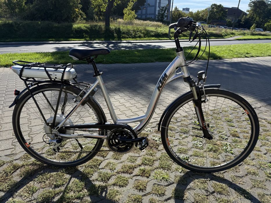 OkazjaRower Elektryczny KTM Miejski BionX na Gwarancji Pojemna Bateria