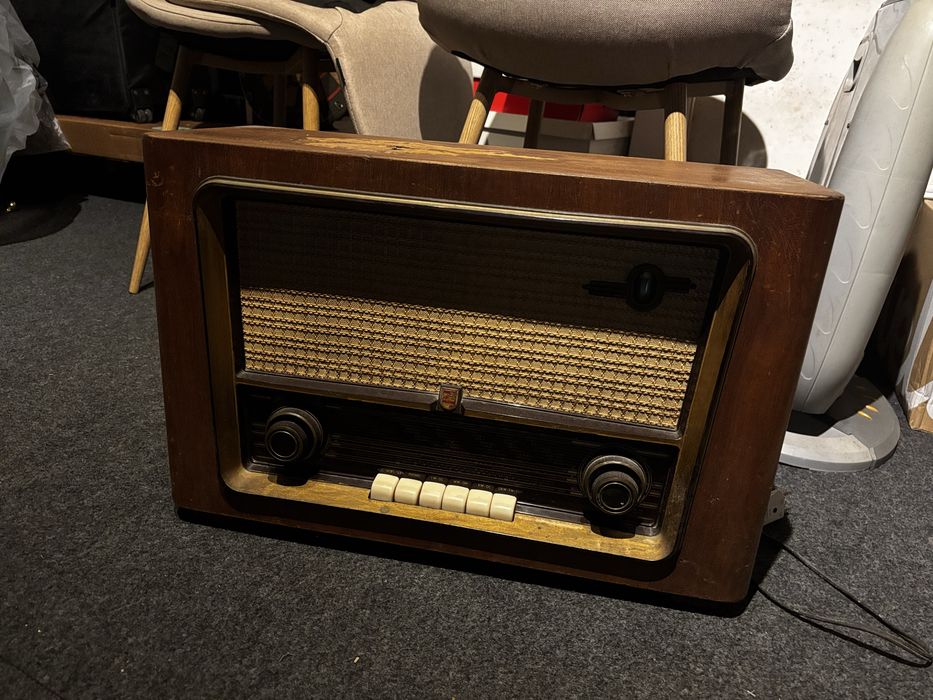 Radio Philips Antigo