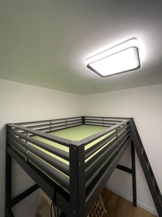 Łóżko antresola z matą