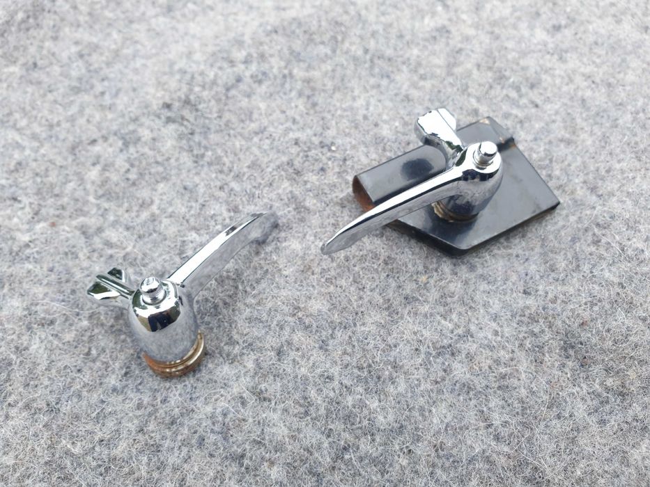 Klamka fletnerki   125p   FSM Polski Fiat 126p I seria  okno trójkątne