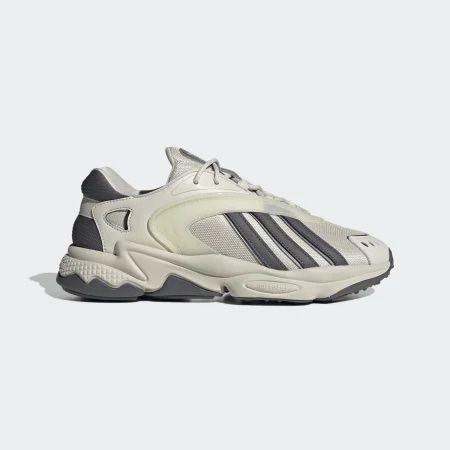 Оригінальні кросівки Adidas Oztral