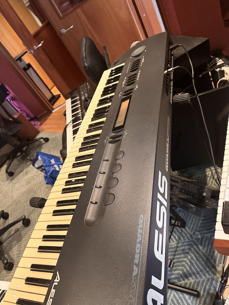 Synth alesis quadrasynth