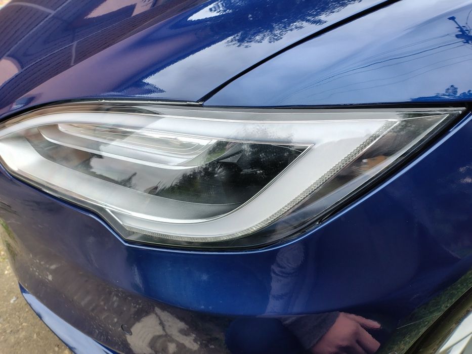 Tesla model S 2016