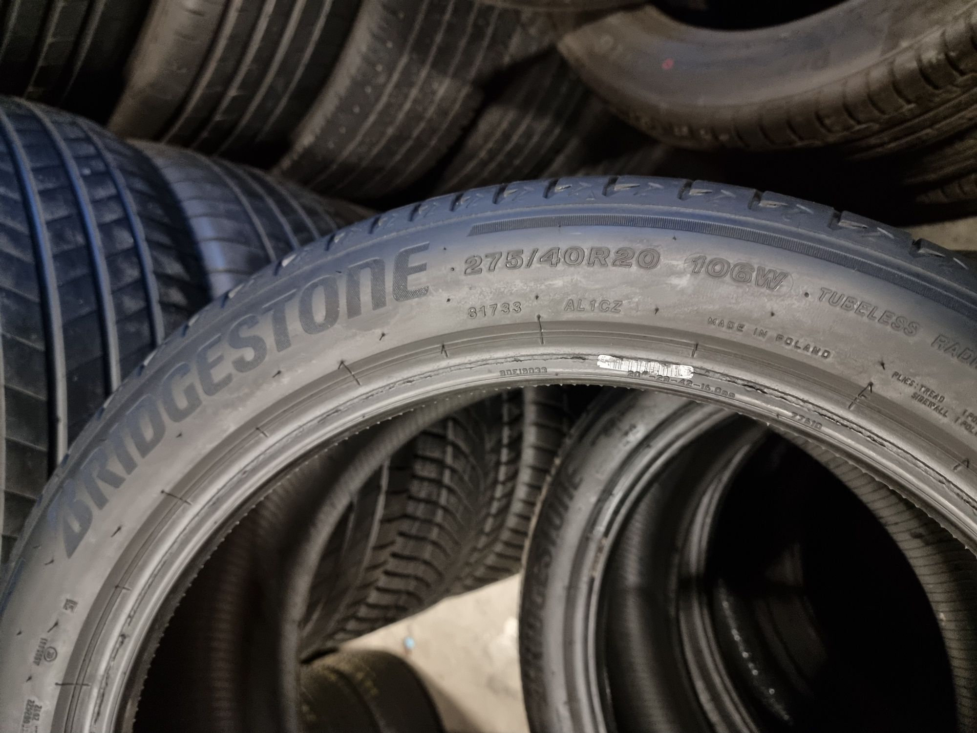 Шини літні 245х45хR20-275х40хR20 Bridgestone Alenza 001 RSC 4 ШТ