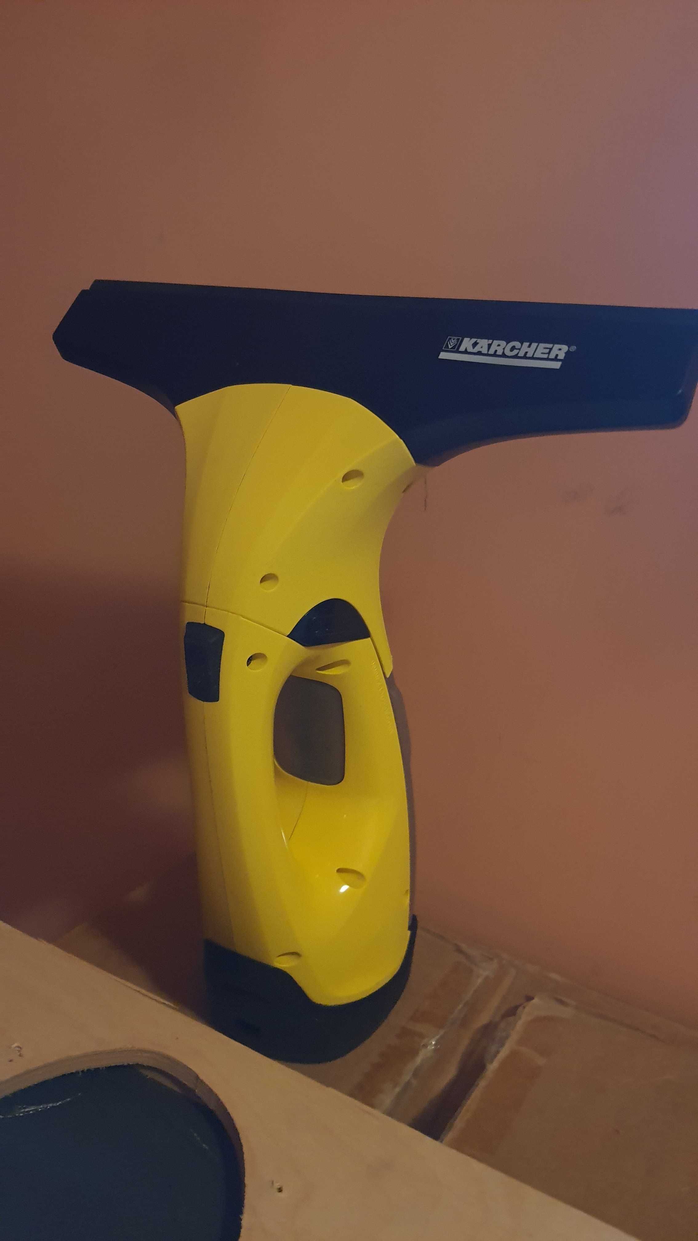 Myjka ściągaczka odkurzacz do okien Karcher WV 2