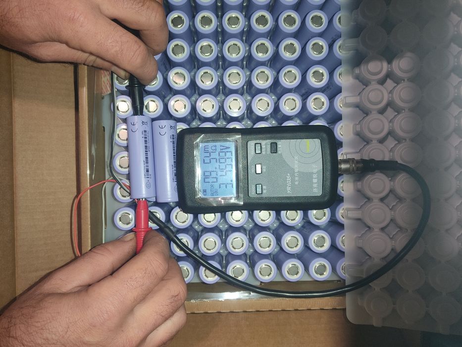 Акумулятори 18650, Samsung 25r, 35e, 40t, eve 25p, 40p,  mj1, 21700