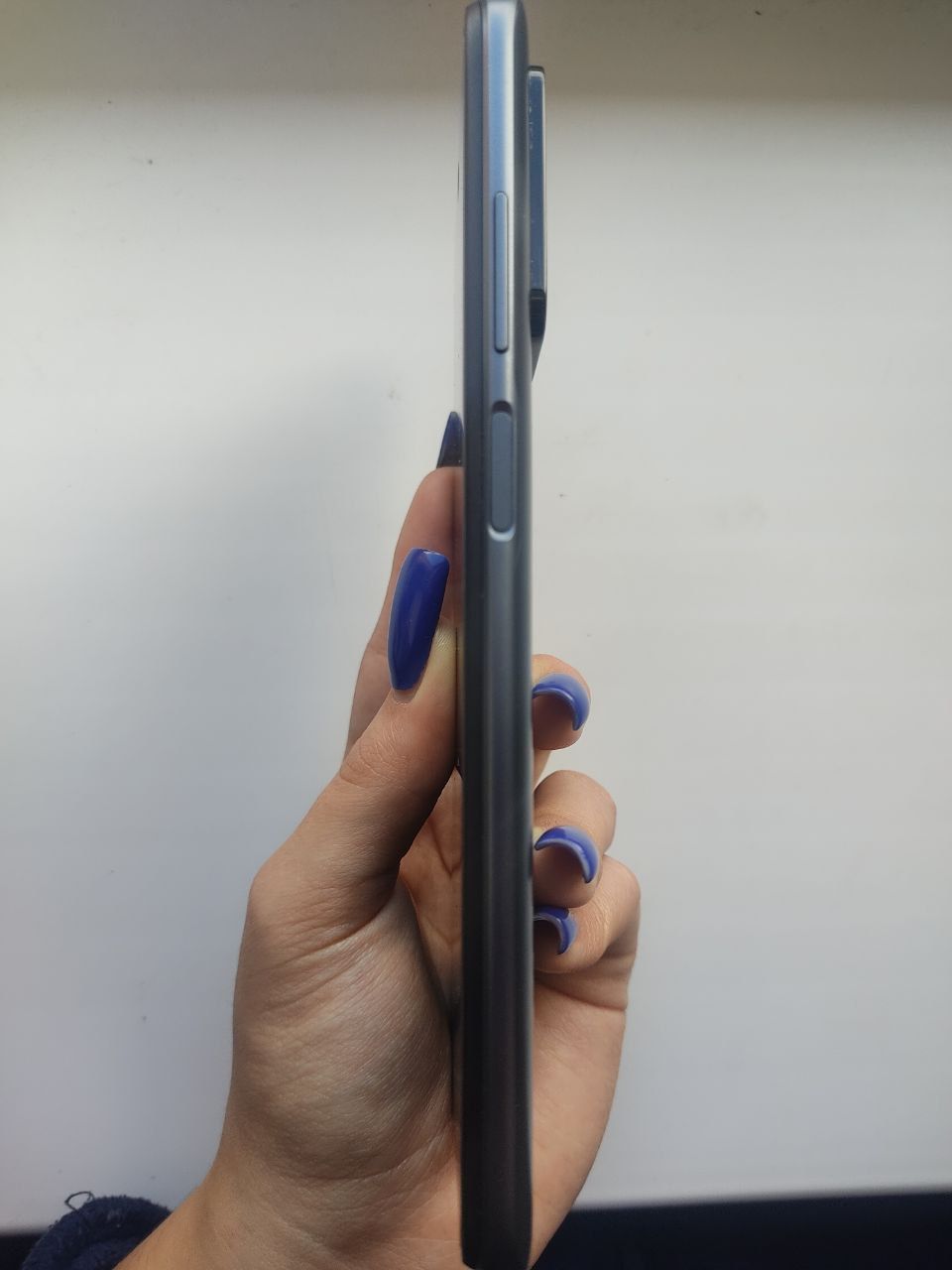 Телефон  Редмі 10 64GB+нове захисне скло і 2 чохли в подарунок