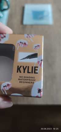 Kylie wodoodporny smootheyeliner  okazja