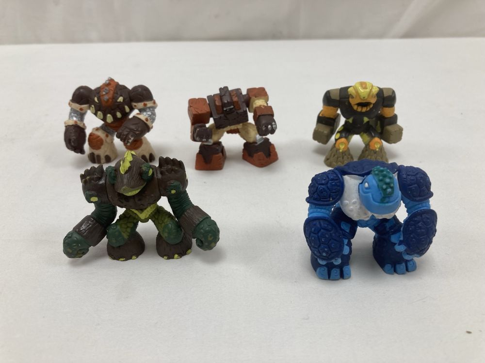 Lote 5 figuras Gormiti