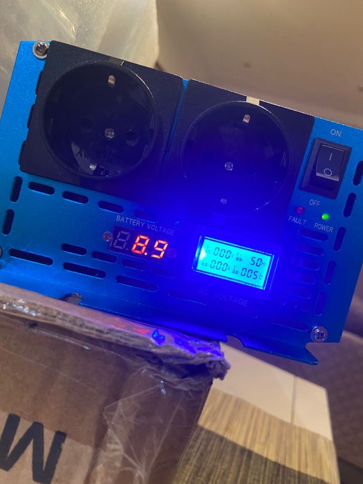 Inversor/conversor de energia corrente 12v / 24v para 220v