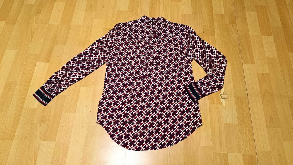 Damska koszula z monogramem TOMMY HILFIGER r.S stan idealny