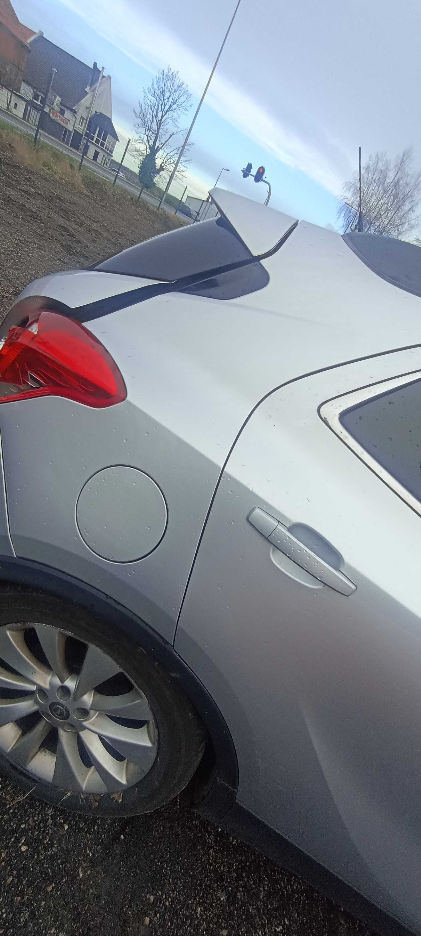 ćwiartka ćwiara tył błotnik opel mokka x lak gan
