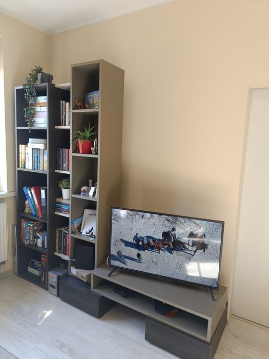 Zestaw mebli salon – regał + szafka RTV + komoda, stolik kawowy