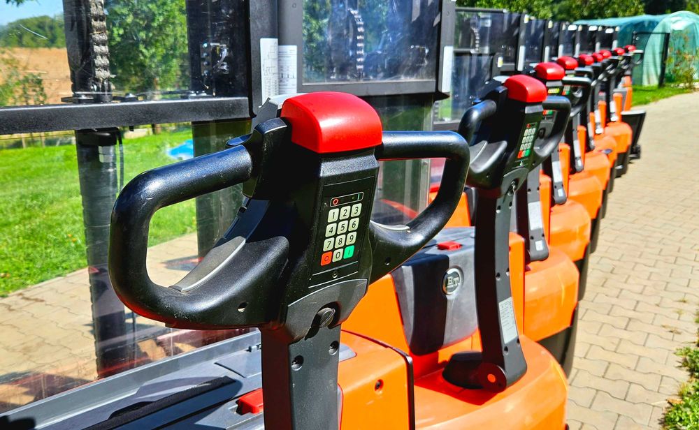 10szt Toyota SWE 200D 2018r wózek widłowy paleciak elektryczny niski