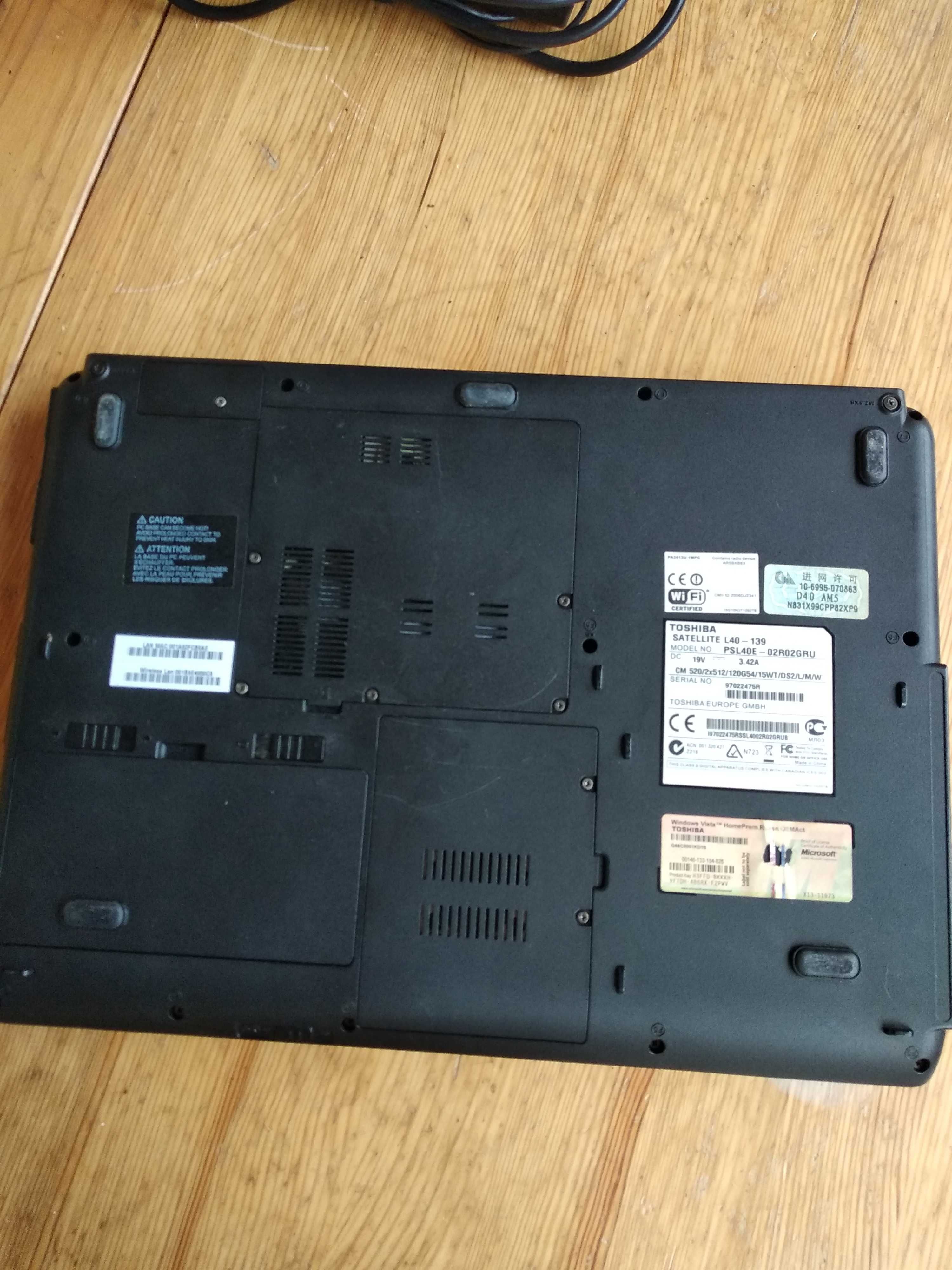 Ноутбук Toshiba Satellite L40-139