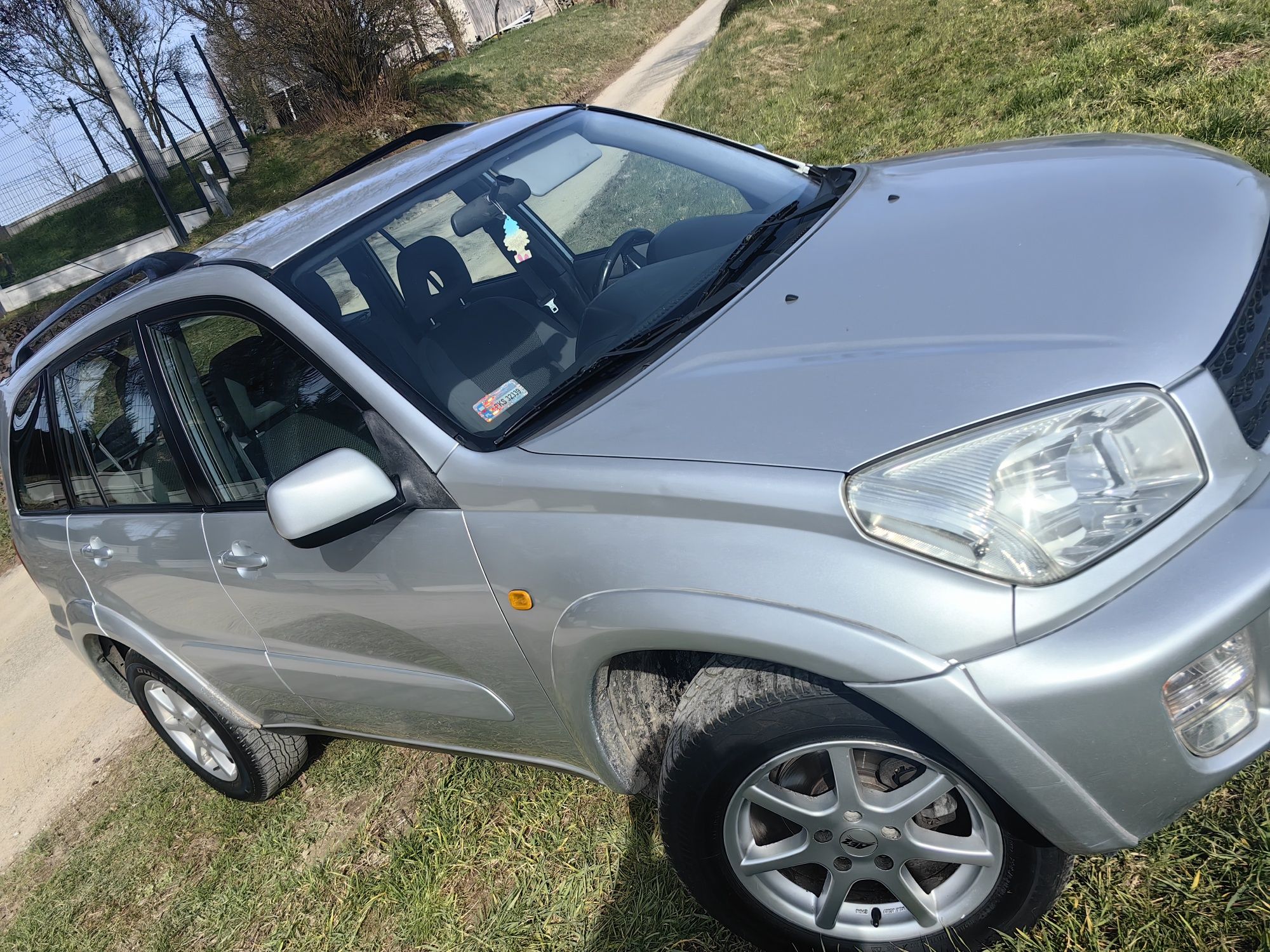 Toyota Rav4 2003r 2.0 150 benzyna zero korozii