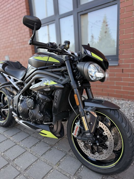 Triumph Speed Triple 1050 RS z Niemiec