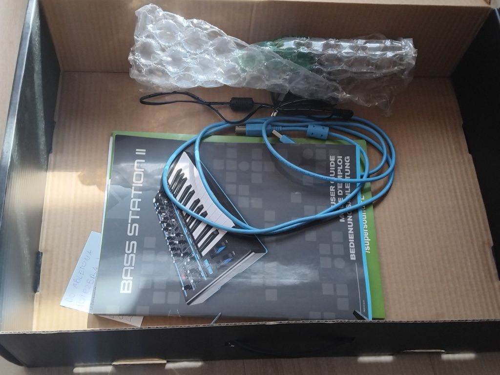 Syntezator Novation bass station 2